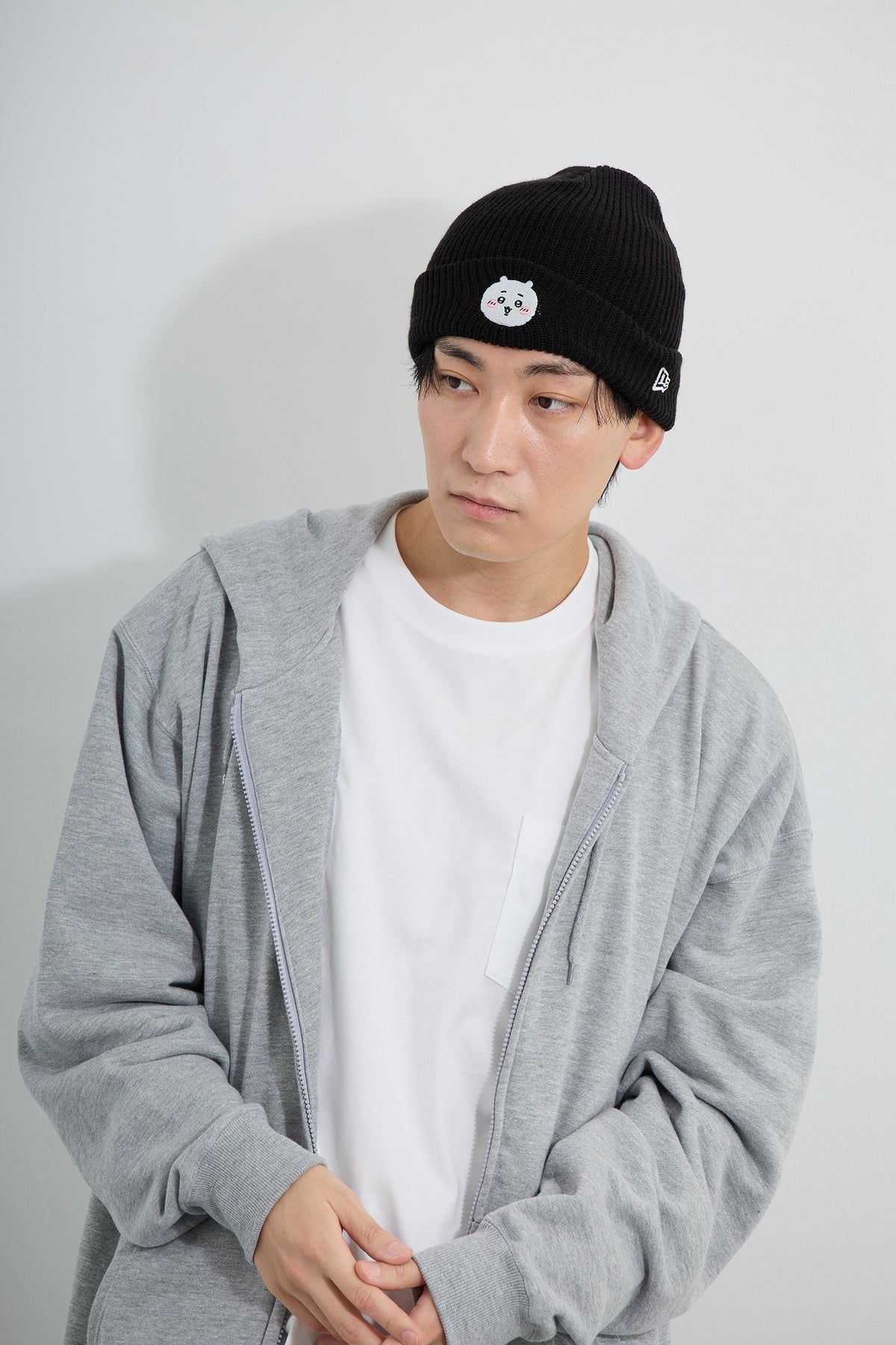 24/10 Chiikawa 冷帽 NEW ERA® SOFT CUFF KNIT ちいかわ BLACK