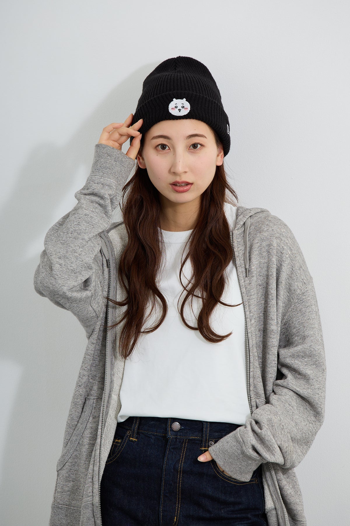 24/10 Chiikawa 冷帽 NEW ERA® SOFT CUFF KNIT ちいかわ BLACK
