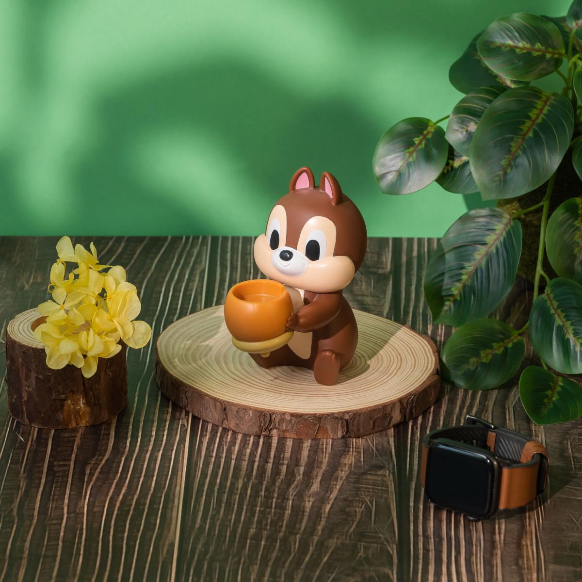 台灣 infoThink 公仔充電座for Apple Watch Chip/ Dale/Donald/ Mickey/ Stitch/ Pooh/ Pooh (聖誕款)