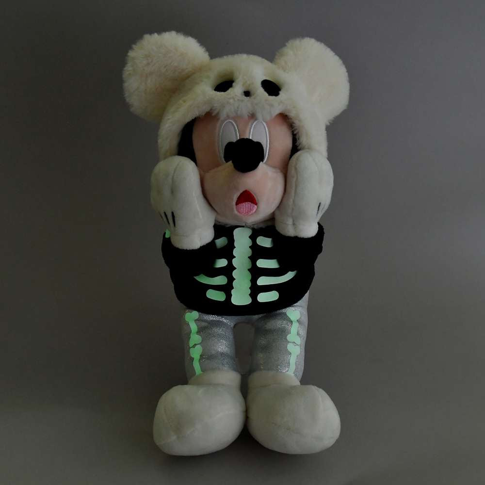Mickey/ Donald/ Stitch/ Pooh/ Piglet/ Chip & Dale 公仔 - Disney Store Halloween 2025