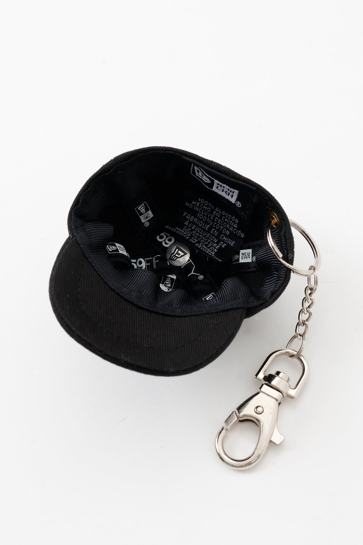 24/10 Chiikawa 迷你鑰匙圈 NEW ERA® CAP KEY HOLDER ちいかわ BLACK