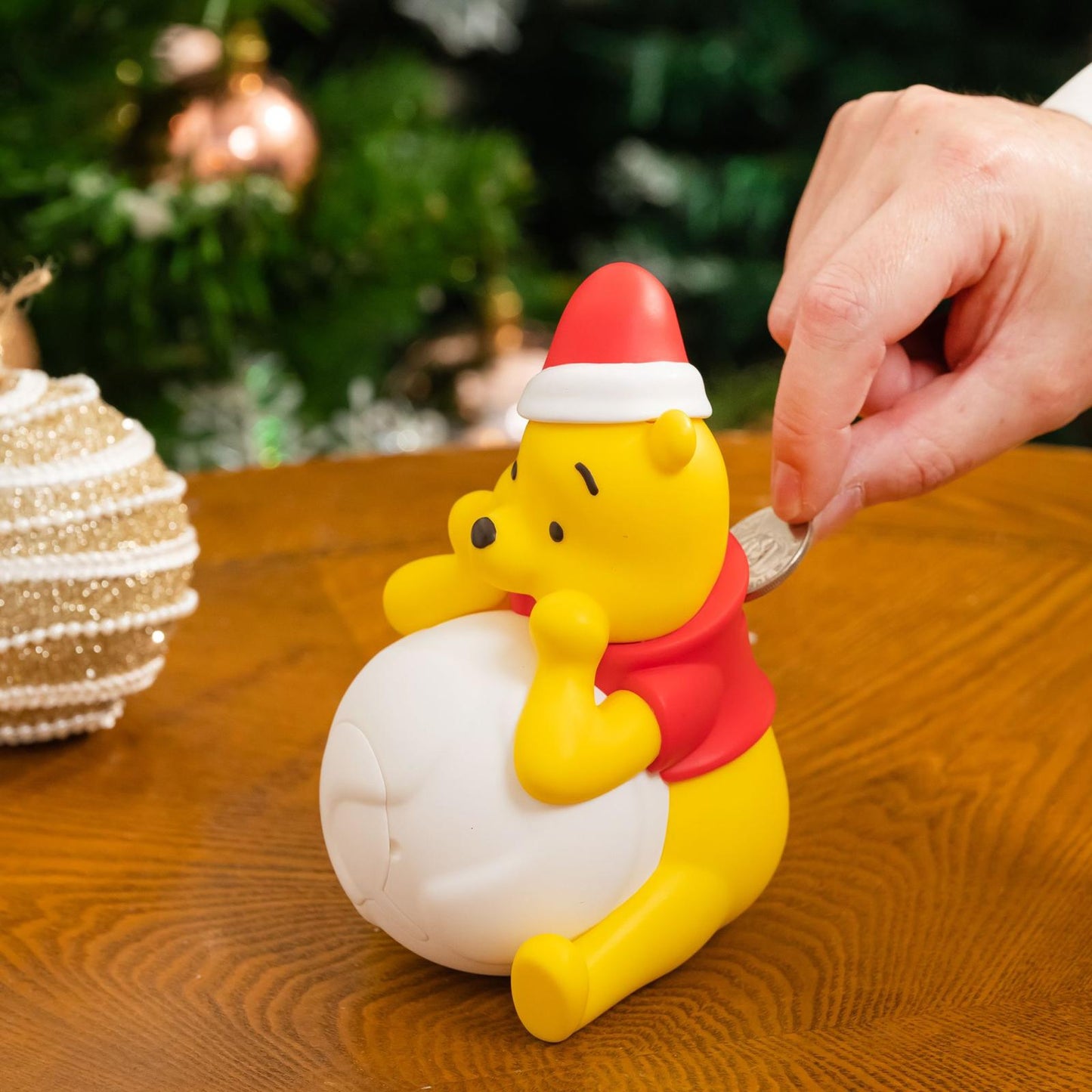台灣 infoThink 公仔充電座for Apple Watch Chip/ Dale/Donald/ Mickey/ Stitch/ Pooh/ Pooh (聖誕款)