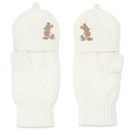 白色手襪 - Winter Goods At Park