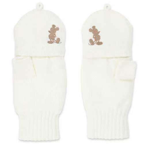 白色手襪 - Winter Goods At Park
