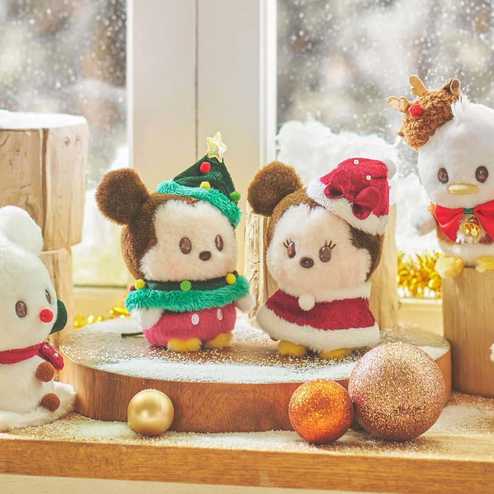 豆豆眼公仔 Disney Store Christmas 2024