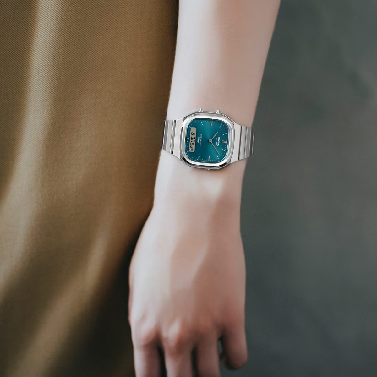 CASIO VINTAGE | AQ-240E 復古數碼錶