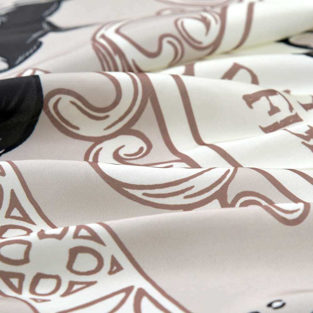 Figaro 多用途絲巾｜ Disney Cat Day 2026