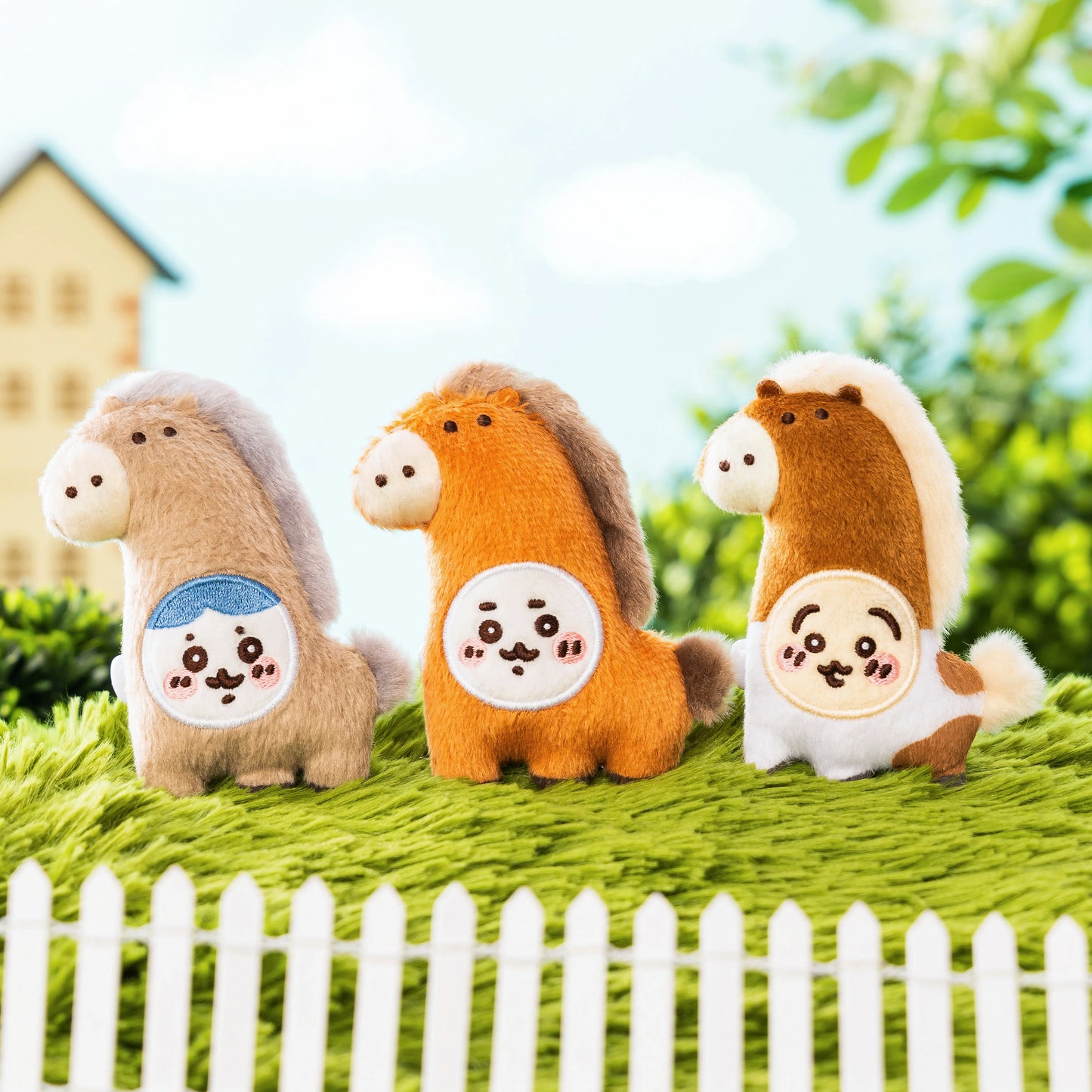 UMA TO NARU｜Chiikawa 披着馬頭套的兔兔掛飾 / 小可愛 扣針套裝 ちいかわ　