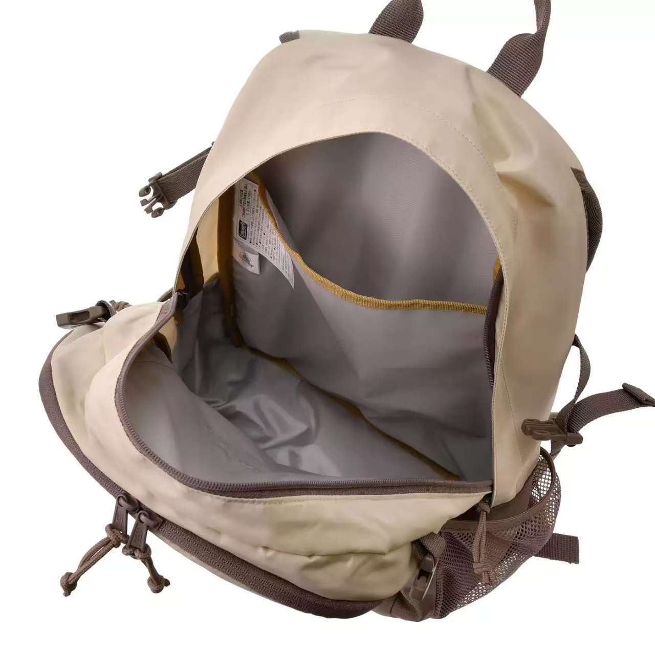 Chip & Dale | COLEMAN(R) BACKPACK 25L