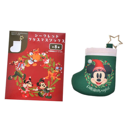 Disney Store Christmas 2024 盲抽聖誕襪匙扣