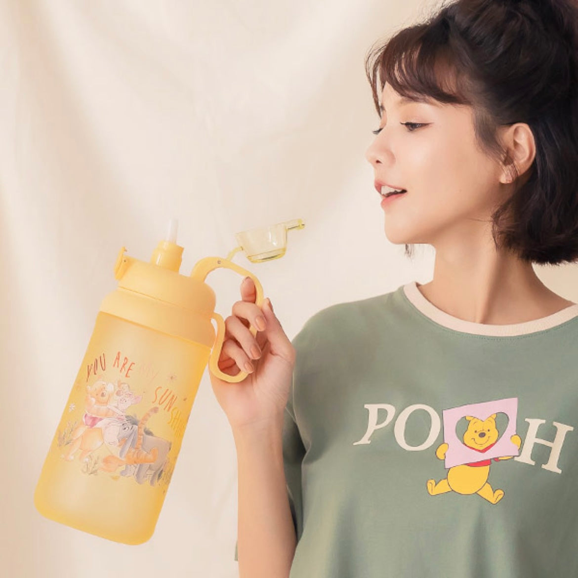 台灣 大容量彈蓋水樽 2000ml  Pooh / Mickey & Minnie