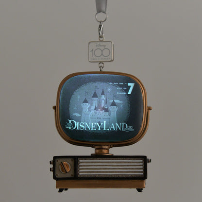 Disney 100 The Eras Collection Studio  Disneyland 城堡電視Light-up 吊飾 Ornamants