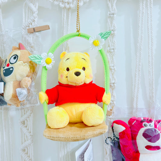 現貨 Winnie the Pooh 韆鞦 千秋 公仔匙扣